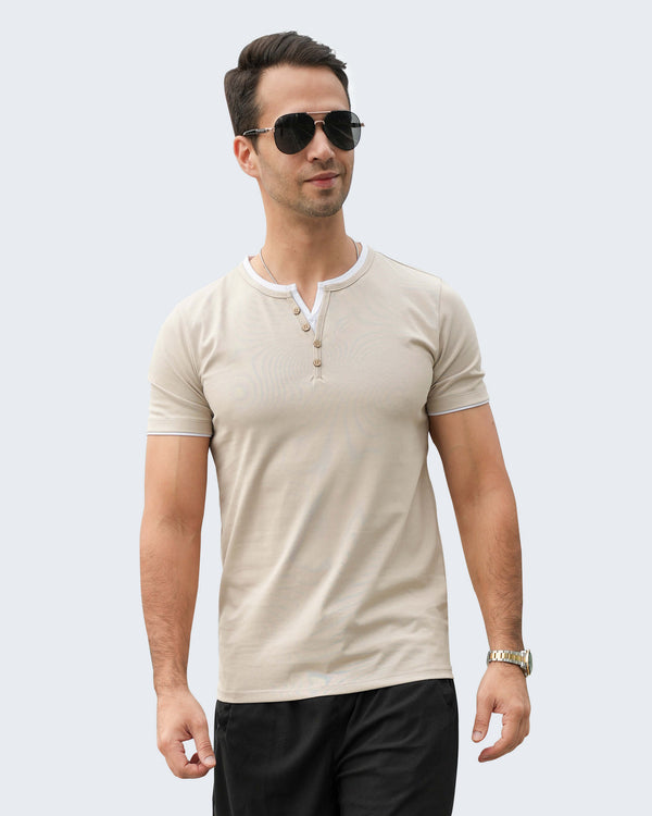 Fake two pieces short-sleeved T-shirt：for wholesale